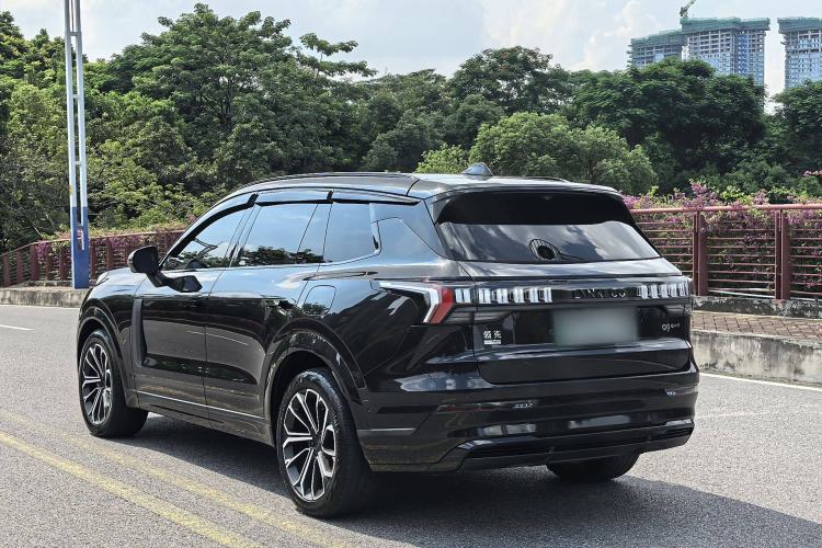 Used Lynk & Co 09 EM-P 2023 2.0TD EM-P Long-Range Version PM 7-Seater
