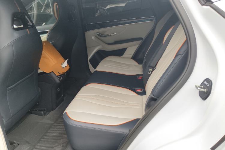 Used BYD Song PLUS New Energy 2024 Honor Edition EV 520km Premium Model
