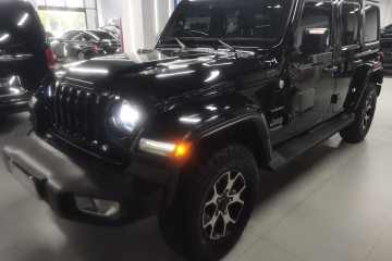 Used Jeep Wrangler 2019 2.0T Sahara Four-Door Version China VI Emission Standard