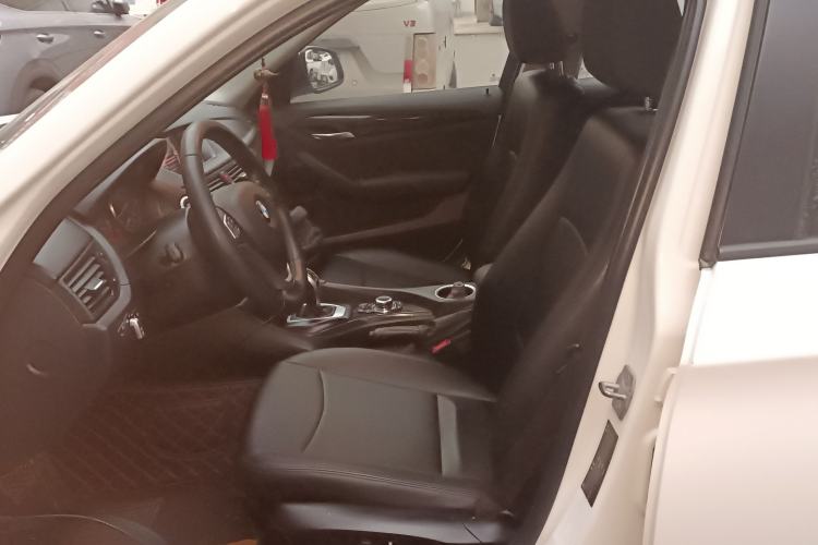 Used BMW X1 2015 sDrive18i Fashion Upgrade Edition
