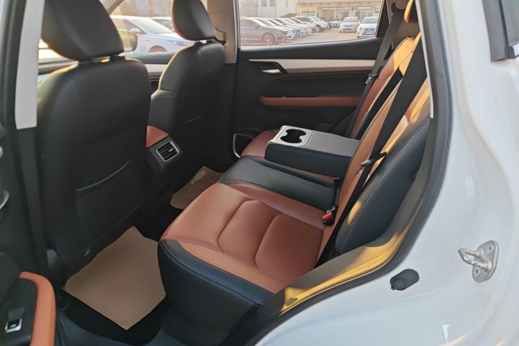 Used Geely Auto Vision X6 2020 1.4T CVT Luxury Edition
