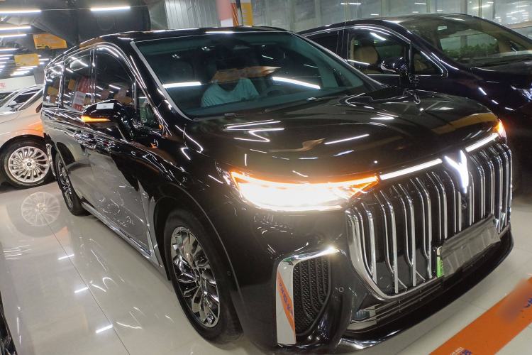 Used VOYAH Dream 2024 PHEV Ultra-Long Range Flagship Edition
