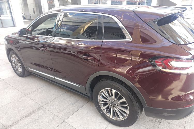 Used Lincoln Nautilus 2019 2.0T Two-Wheel Drive Luxury Edition China VI Standard
