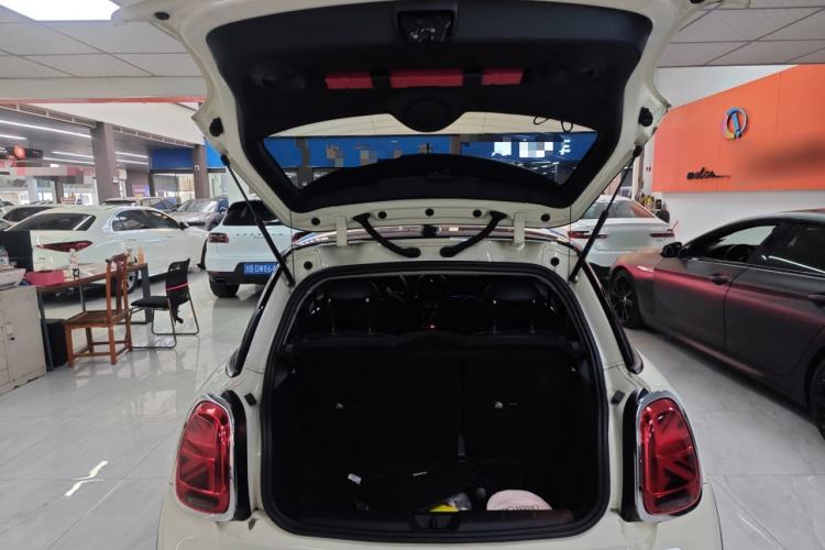 Used  MINI 2022 Updated 1.5T COOPER Classic Edition