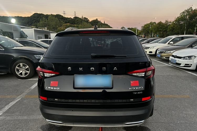 Used Skoda Kodiaq 2021 TSI330 5-Seater Two-Wheel-Drive Luxury Plus Edition
