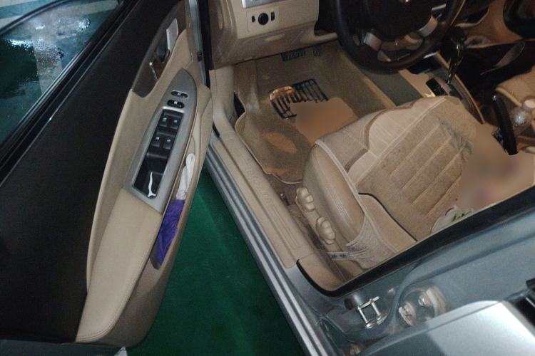 Used Buick Excelle 2013 1.5L Automatic Classic Model
