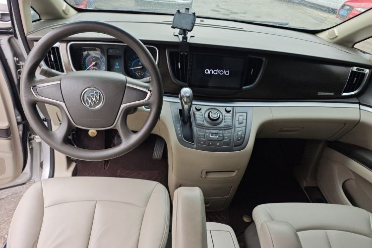 Used Buick GL8 2013 2.4L CT Luxury Business Comfort Edition
