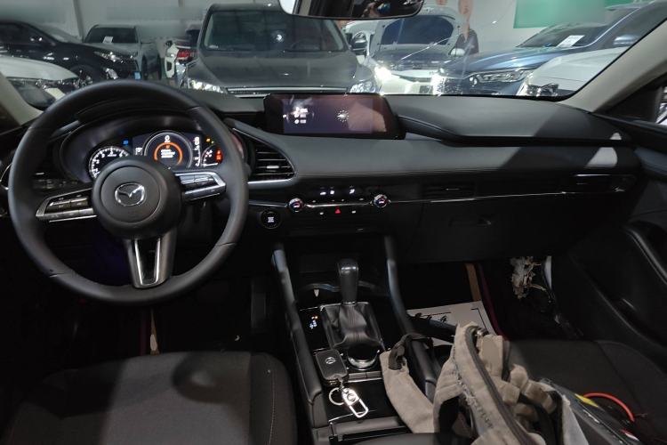 Used Mazda Mazda 3 Axela 2021 2.0L Automatic ZhiXuan Edition
