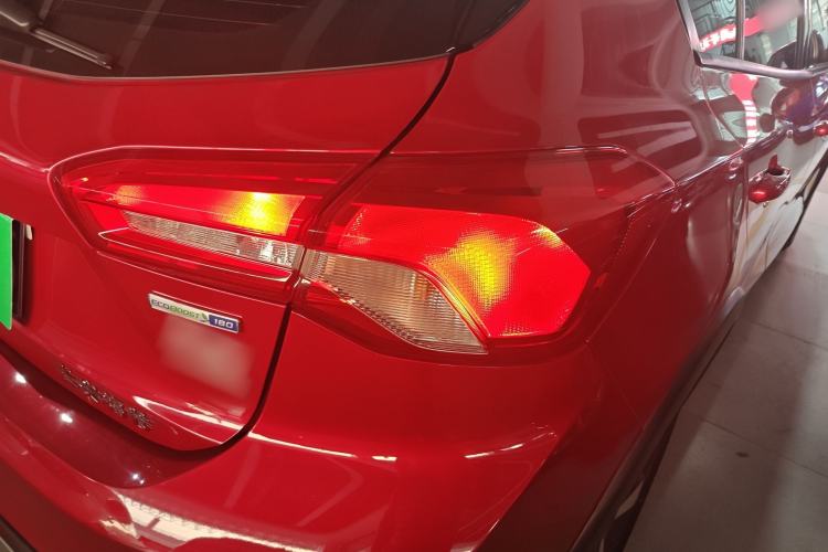 Used Ford Focus Active 2021 EcoBoost 180 Automatic Trendy Model