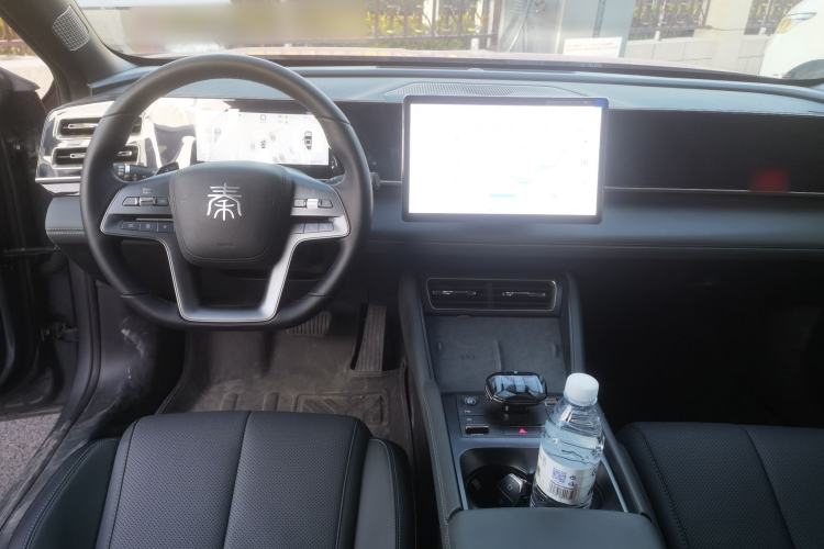 Used BYD Qin L 2025 DM-i Smart Drive 120KM Superior Model