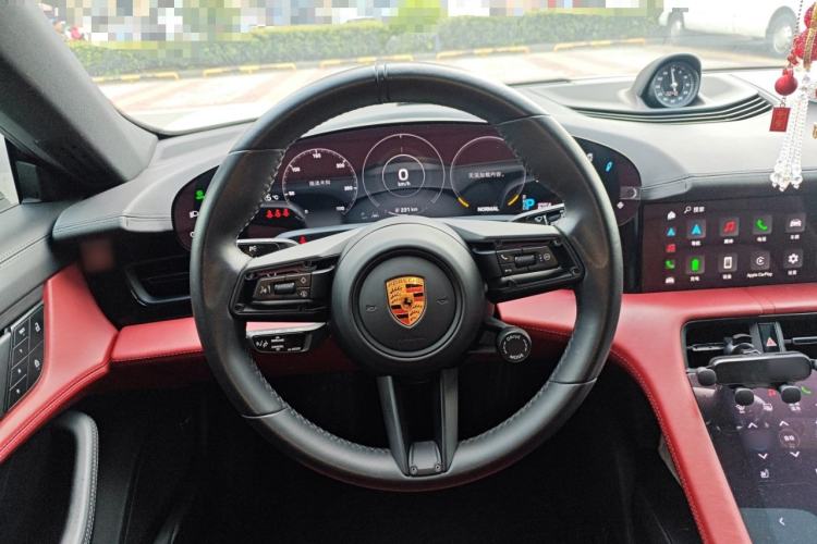 Used Porsche Taycan 2022-Year Updated Taycan
