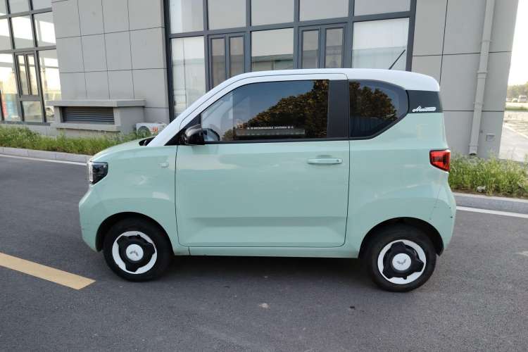 Used Wuling Hongguang MINIEV 2021 Macaron Fashion Model Lithium Iron Phosphate