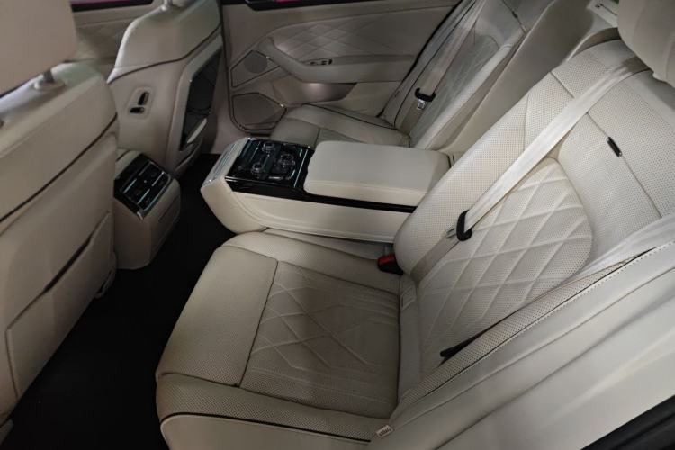 Used Volkswagen Phideon 2021 380TSI Prestige Edition
