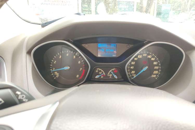 Used Ford Focus 2012 Hatchback 1.6L Automatic Fashion Edition