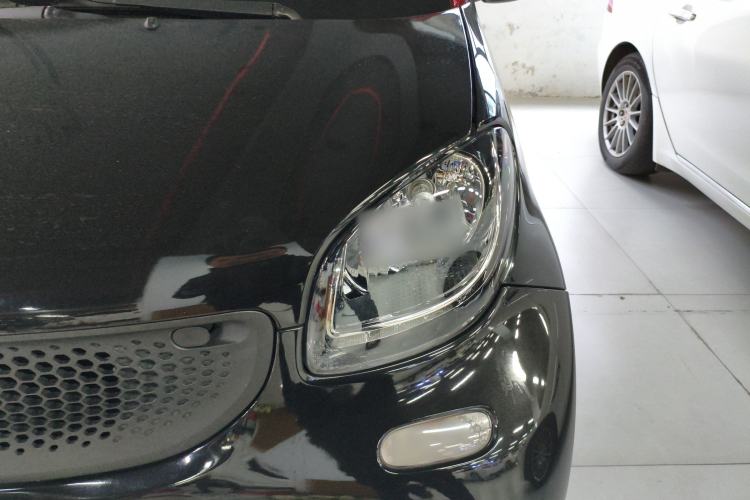 Used  fortwo 2018 1.0L 52kW Hardtop Dynamic Version China V
