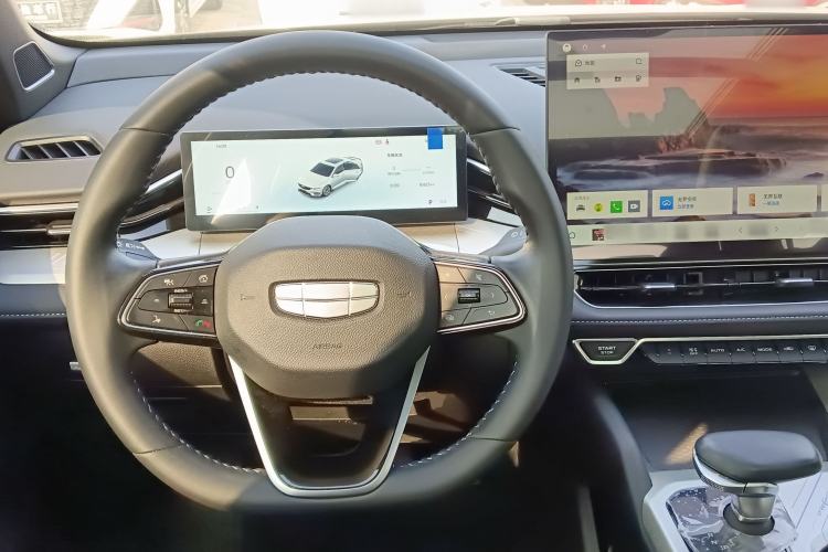 Used Geely Auto Preface 2025 Dongfang Yao 1.5TD Fuyao Edition
