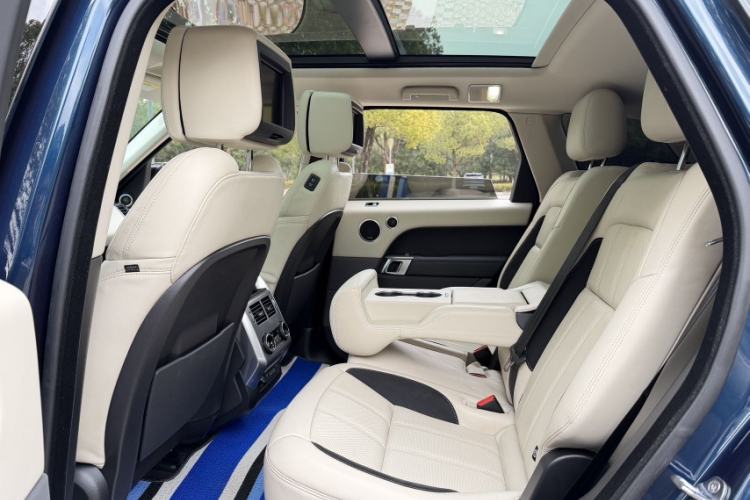 Used Land Rover Range Rover Sport 2022 3.0 L6 Ink Blue Glitter Edition