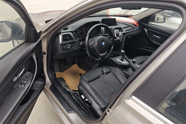 TDK.VehicleDetails.img