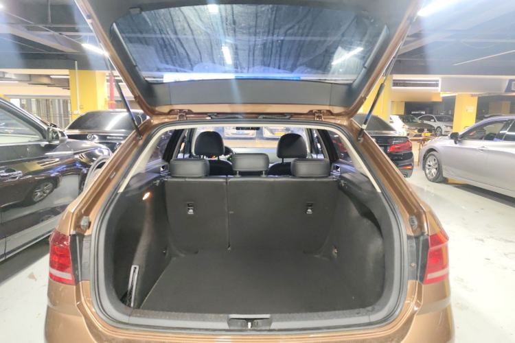 Used Volkswagen Gran Lavida 2017 180TSI DSG Comfort Edition
