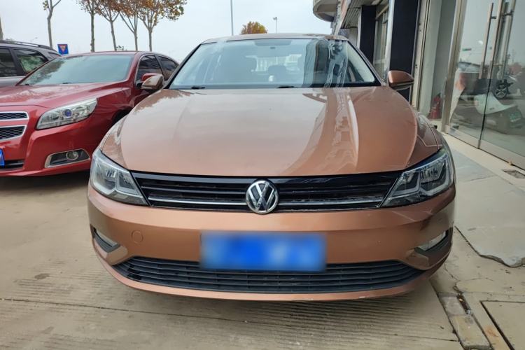 Used Volkswagen Lamando 2015 230TSI DSG Fashion Edition
