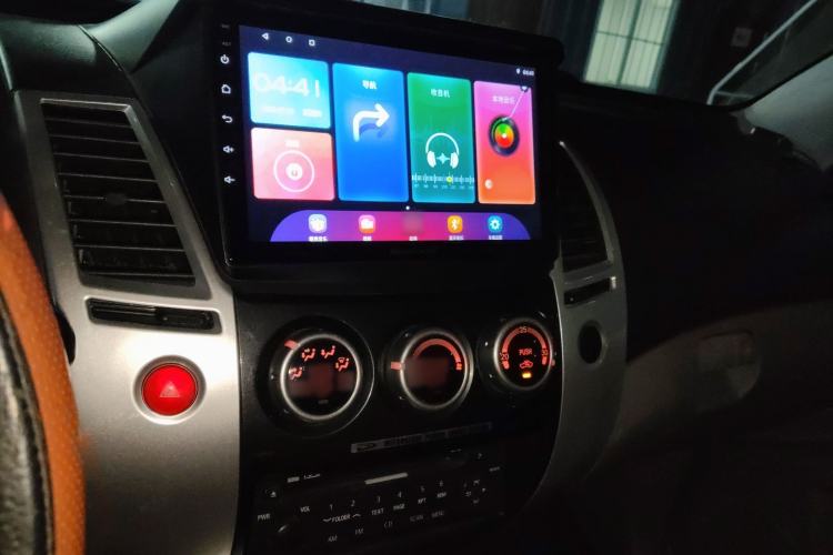 Used Mitsubishi Pajero Sport 2013 3.0L Automatic 4x4 Executive Edition