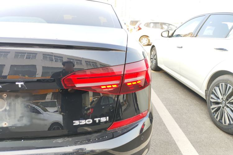 Used Volkswagen Passat 2019 330TSI Elite Edition China VI
