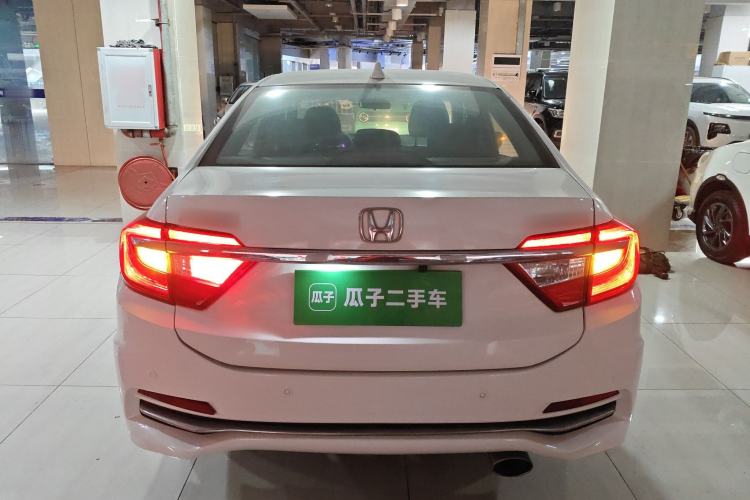 Used Honda Crider 2016 1.8L CVT Luxury Edition
