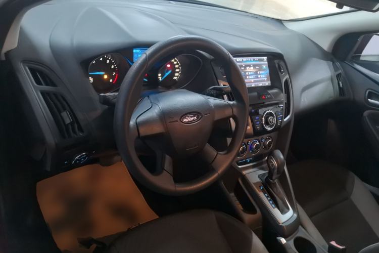 Used Ford Focus 2012 Hatchback 1.6L Automatic Comfort Model
