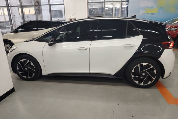 Used Volkswagen ID.3 2024 Pure & Smart Edition