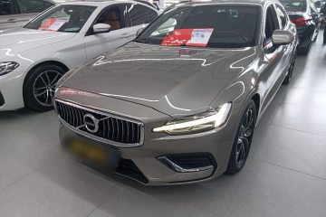 Used Volvo S60 2022 B4 Zhiyi Luxury Edition