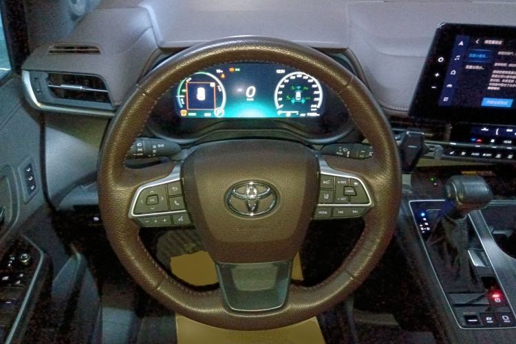 Used Toyota Granvia 2023 2.5L Hybrid Flagship VIP Edition
