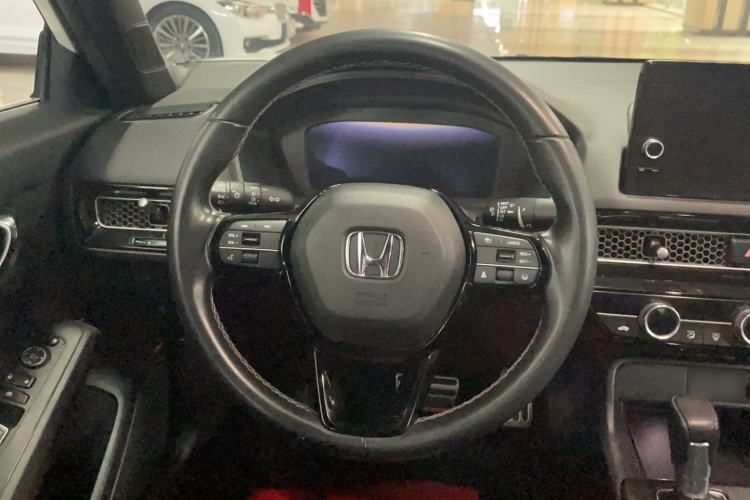 Used Honda Civic 2022 240TURBO CVT Dynamic Edition
