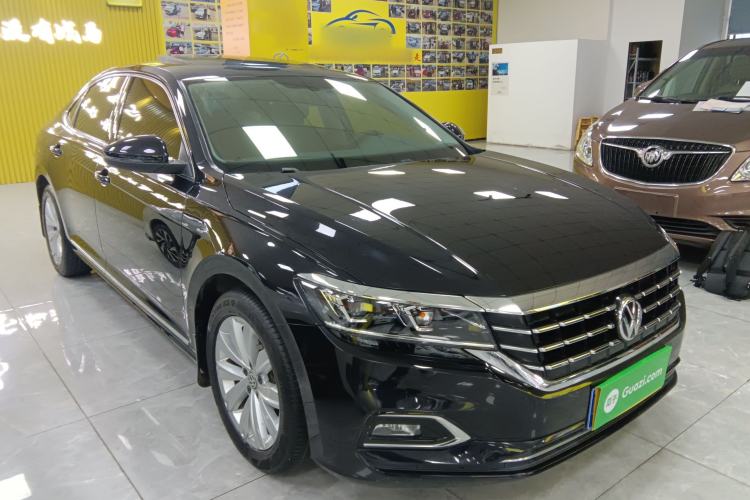 Used Volkswagen Passat 2019 330TSI Elite Edition China VI
