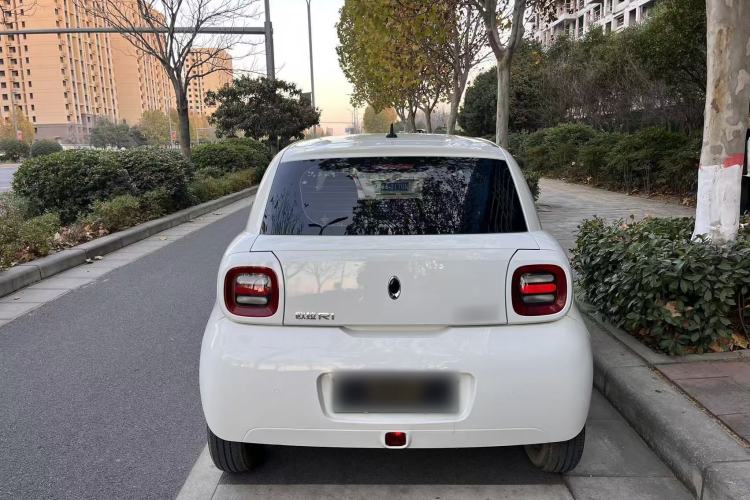 Used ORA Black Cat 2021 301 km Basic Version
