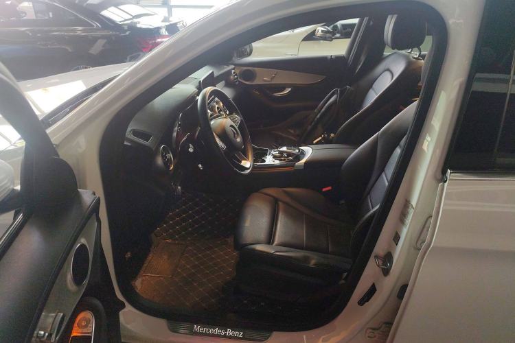 Used Mercedes-Benz GLC 2019 GLC 200 L 4MATIC
