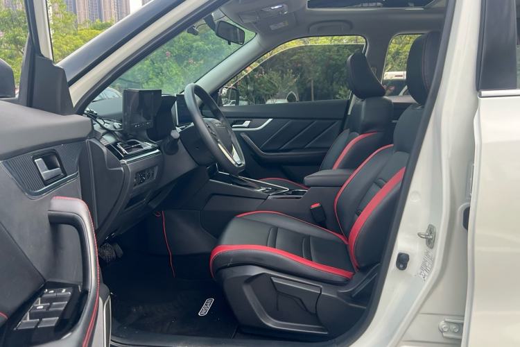 Used Venucia T60 2020 1.6L CVT Smart Drive Version China VI Standard
