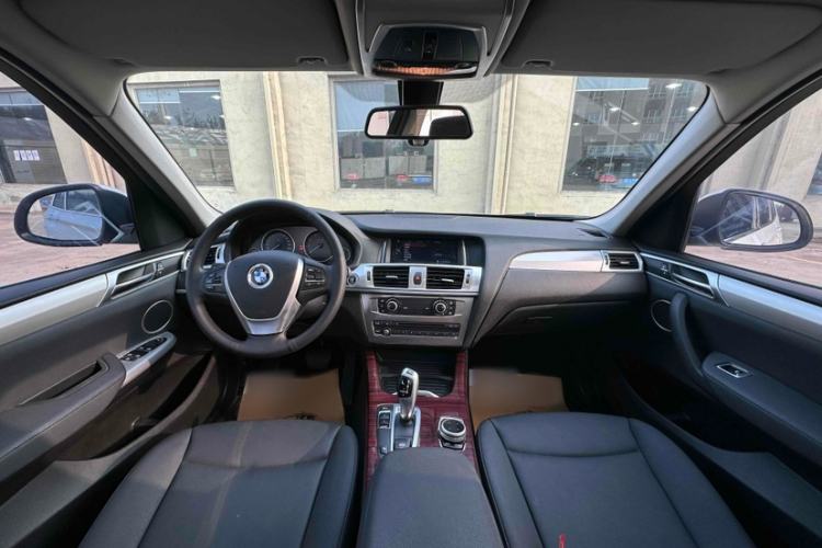 Used BMW X3 2016 sDrive20i
