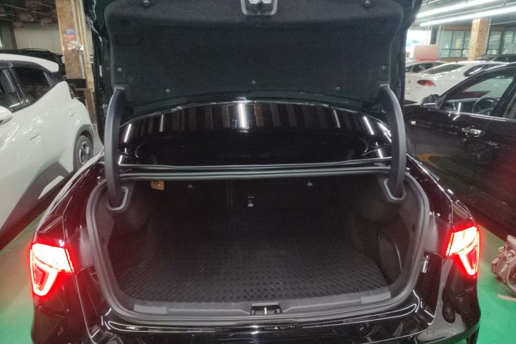 Used Lynk & Co 03 2018 1.5TD DCT JingPro Edition China V Standard