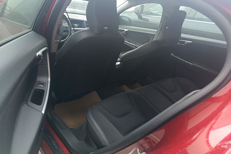 Used Volvo S60 2016 S60L T3 Smart Drive Edition
