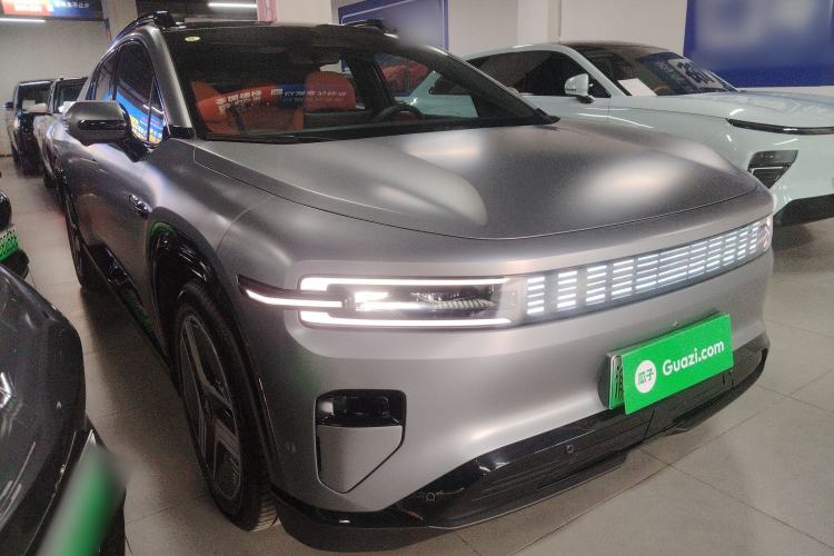 Used  E07 2025 All-Electric 4x4 with 90 kWh Max Intelligent Driving Version
