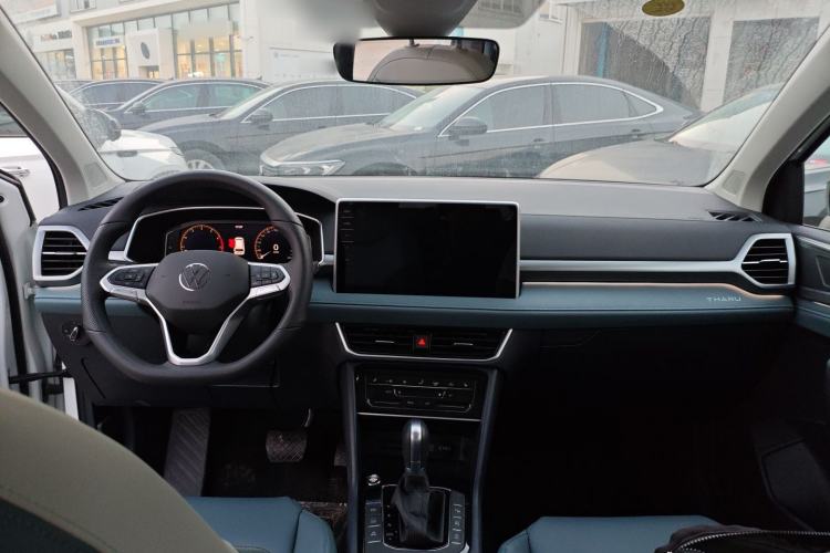 Used Volkswagen Tharu 2024 300TSI Two-Wheel-Drive Moon Luxury Edition
