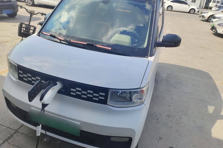 Used Wuling Hongguang MINIEV 2020 Zizai Version Lithium-NMC