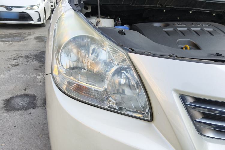 Used Toyota Verso 2014 Starlight 180E CVT Elite Edition
