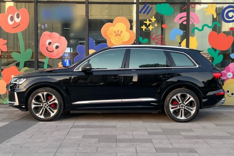 Used Audi Q7 2023 55 TFSI quattro S Prestige Edition
