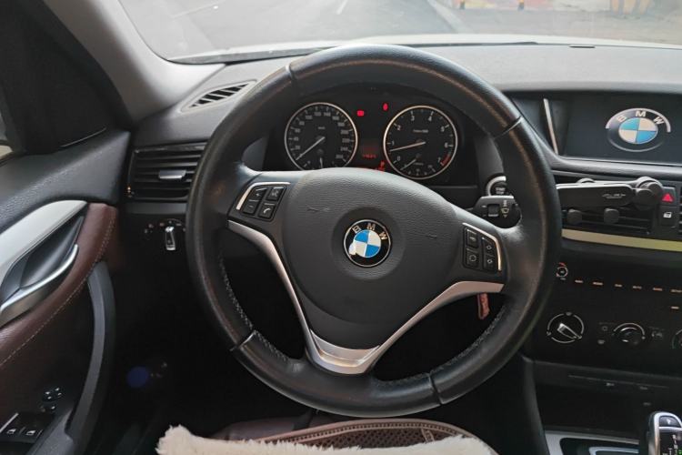 Used BMW X1 2014 sDrive18i Fashion Model
