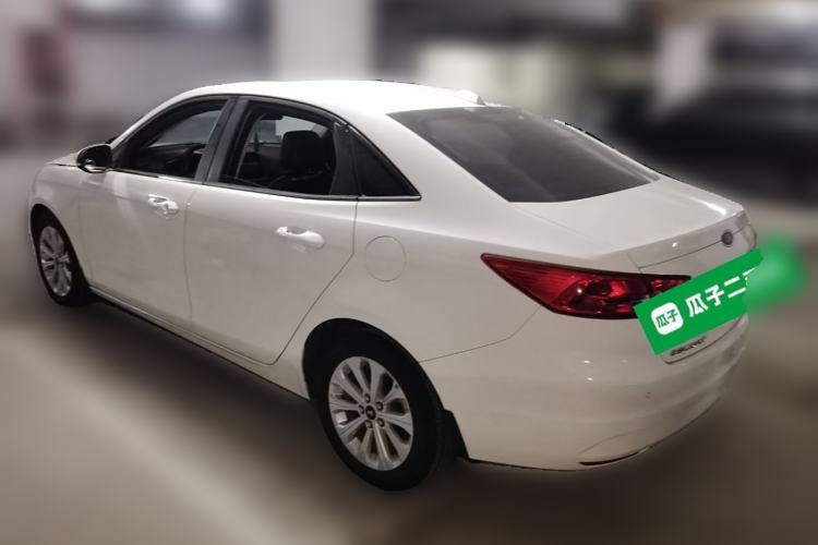 Used Ford Escort 2015 1.5L Automatic Fashion Model
