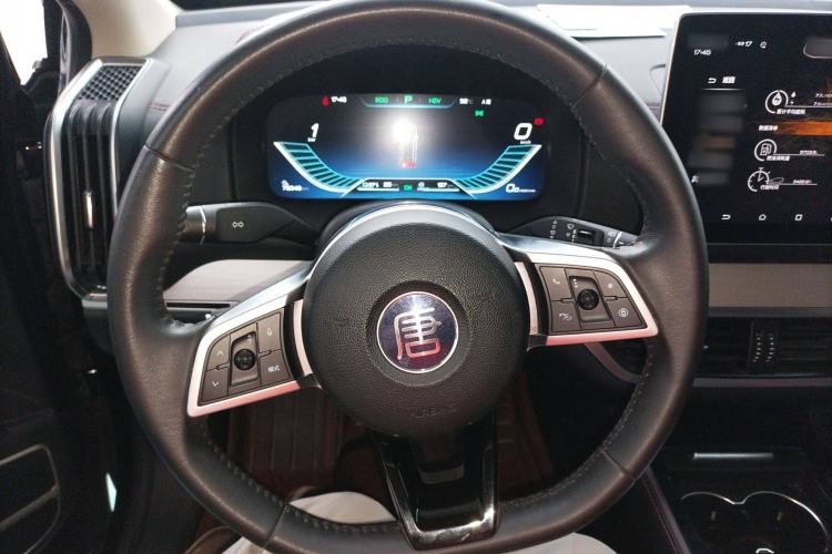 Used BYD Tang New Energy 2019 DM 2.0T All-Wheel Drive Smart Connectivity Enjoyment Model 7 Seats China VI Standard
