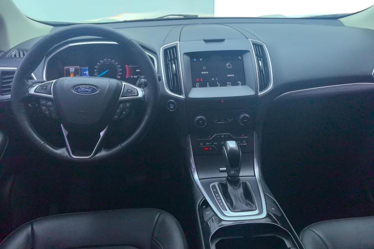 Used Ford Edge 2018 EcoBoost 245 Two-Wheel-Drive Titanium 7-Seater China V Standard
