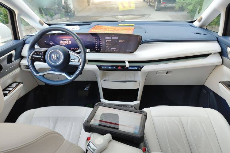 Used Buick GL8 New Energy 2024 Lu Zun Luxury Edition 6-Seater
