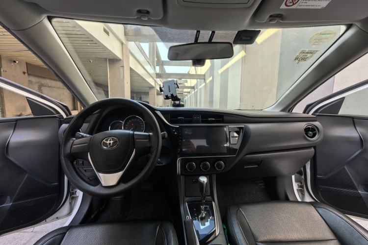 Used Toyota Corolla 2017 Revised Version 1.2T S-CVT GL